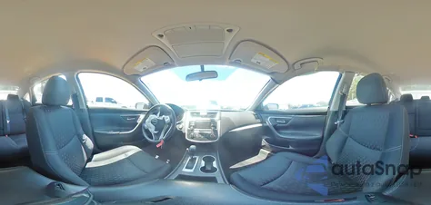 2018 Nissan Altima 2.5 z USA, uszkodzony, nr VIN 1N4AL3AP2JC189717